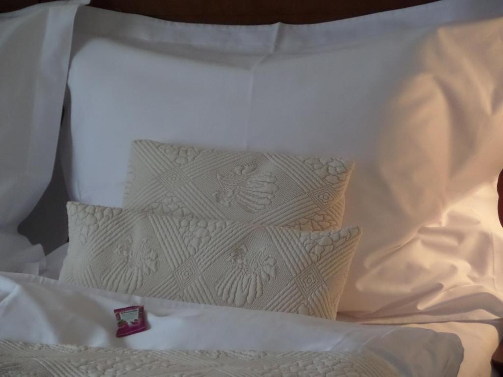 Astoria Bed & Breakfast สฟาร์เซ็นต์ส ภายนอก รูปภาพ